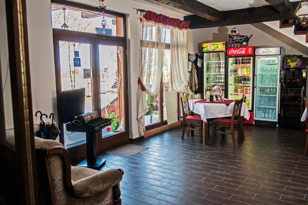 Hovirag Panzio Hotel Borzont Exterior foto