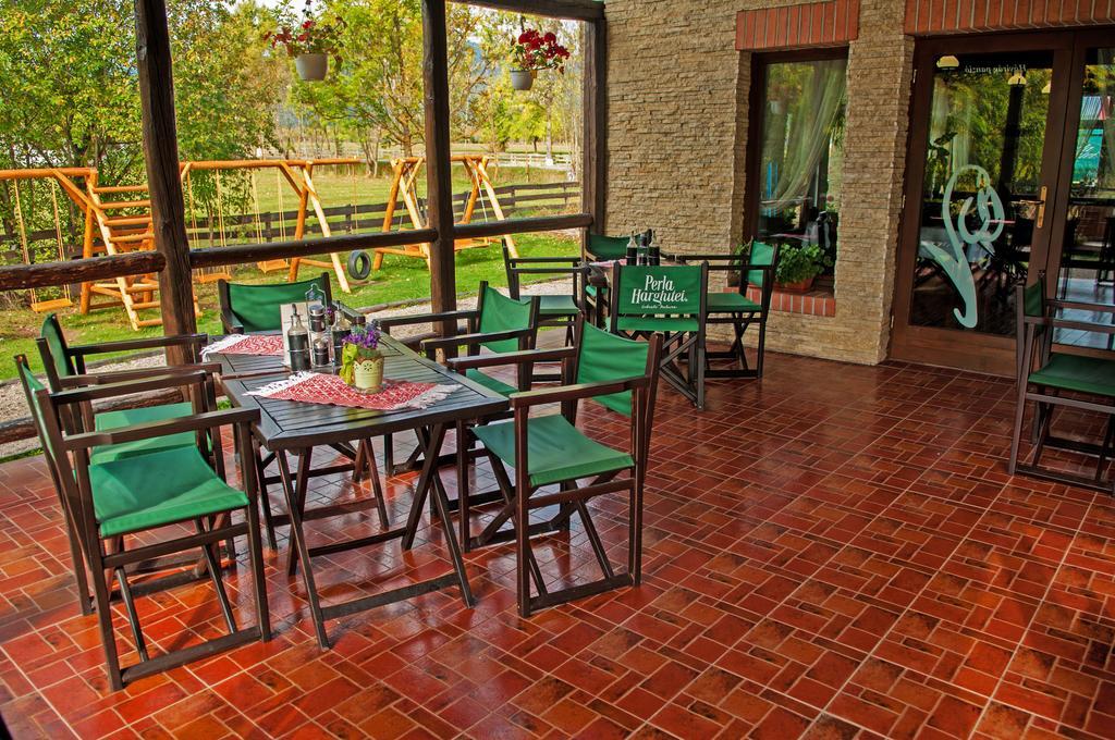 Hovirag Panzio Hotel Borzont Exterior foto